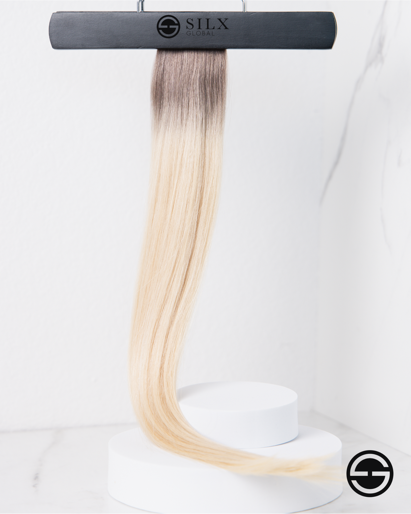 LUXE Clip-In Hair Extensions | T8.1/60a - Kiss Me