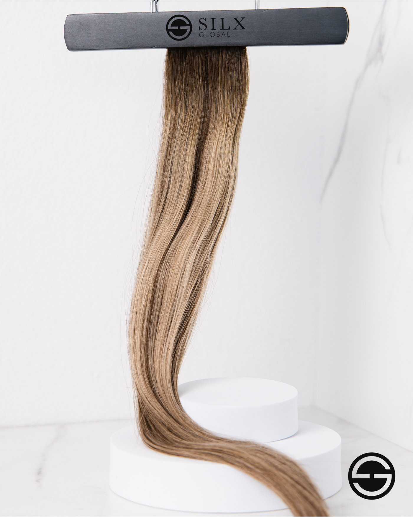 LUXE Clip-In Hair Extensions | B4/18 - Goddess